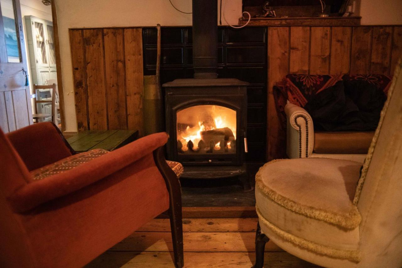 Manorbier Castle Inn Sunset Room Eksteriør billede